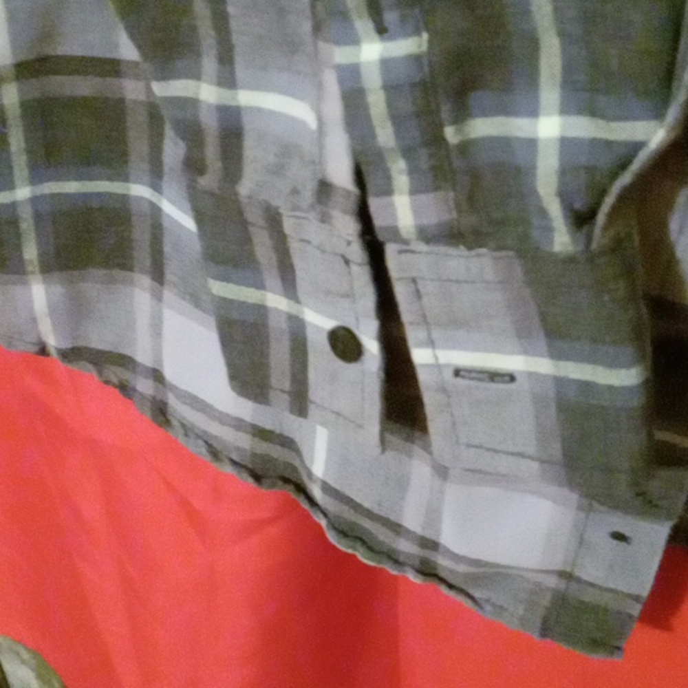 Shirt - Picture 5 of 8